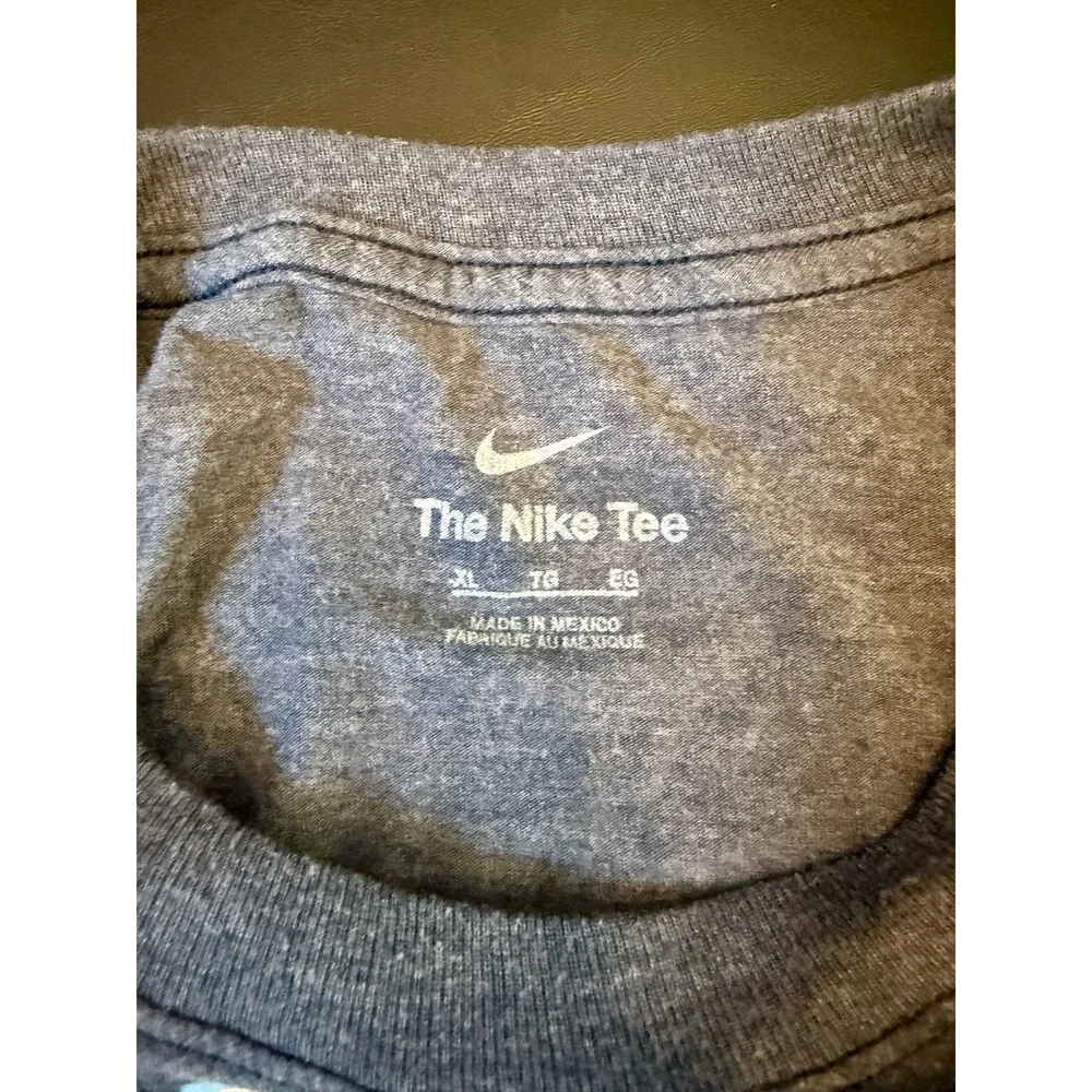 Nike Tennessee Titans Music City Miracle Tri-Blend T-Shirt XL